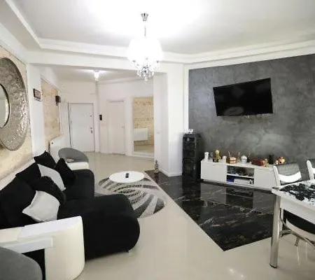 Unique Premium 44 Mamaia-nord *